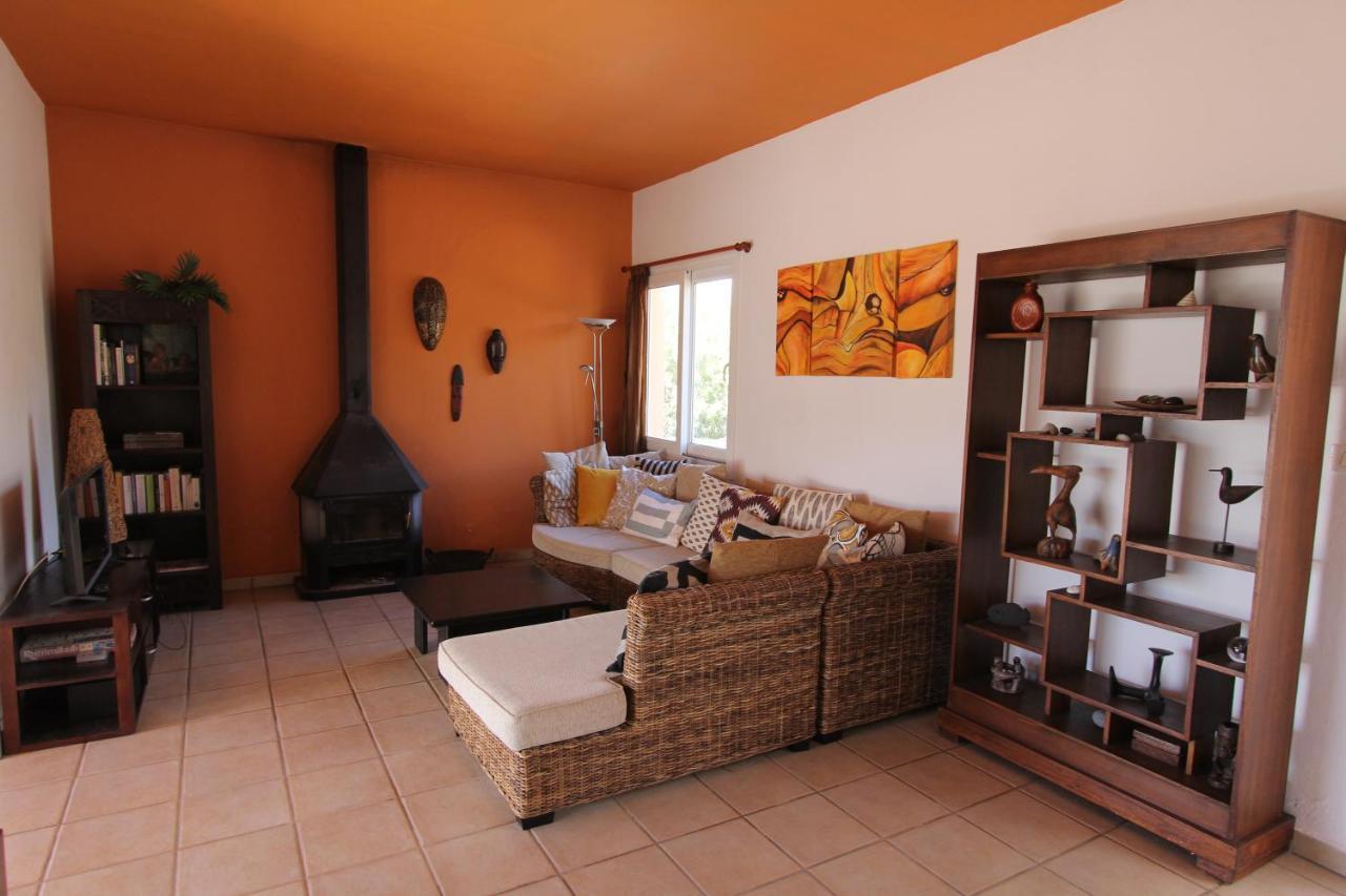 Вилла Casa Piedras Blancas With Private Garden Эль-Пасо Экстерьер фото